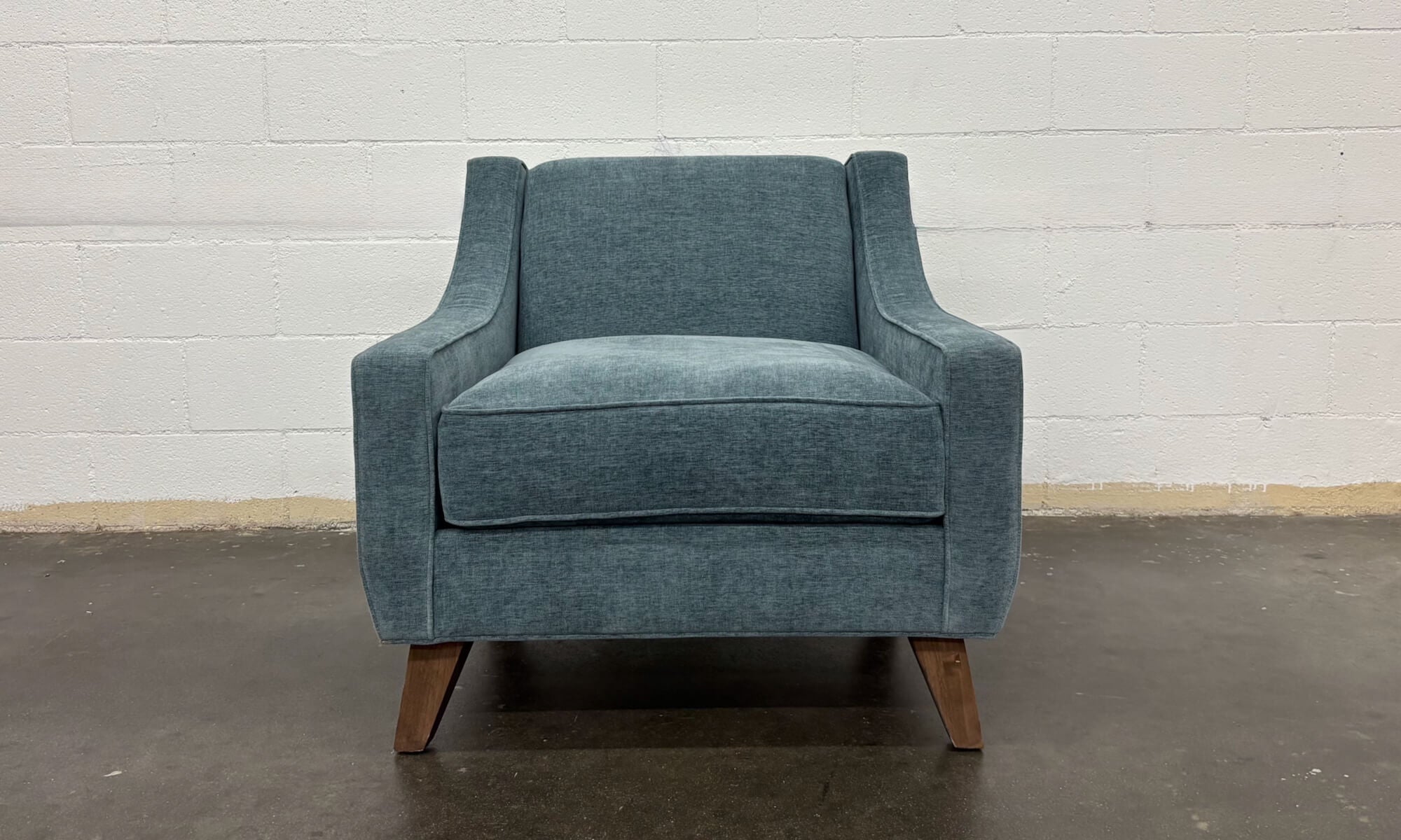 Zavis Chair and Matching Ottoman in Natural Latex