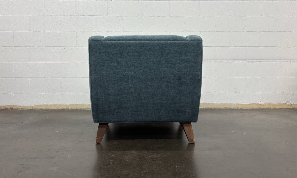 Zavis Chair and Matching Ottoman in Natural Latex