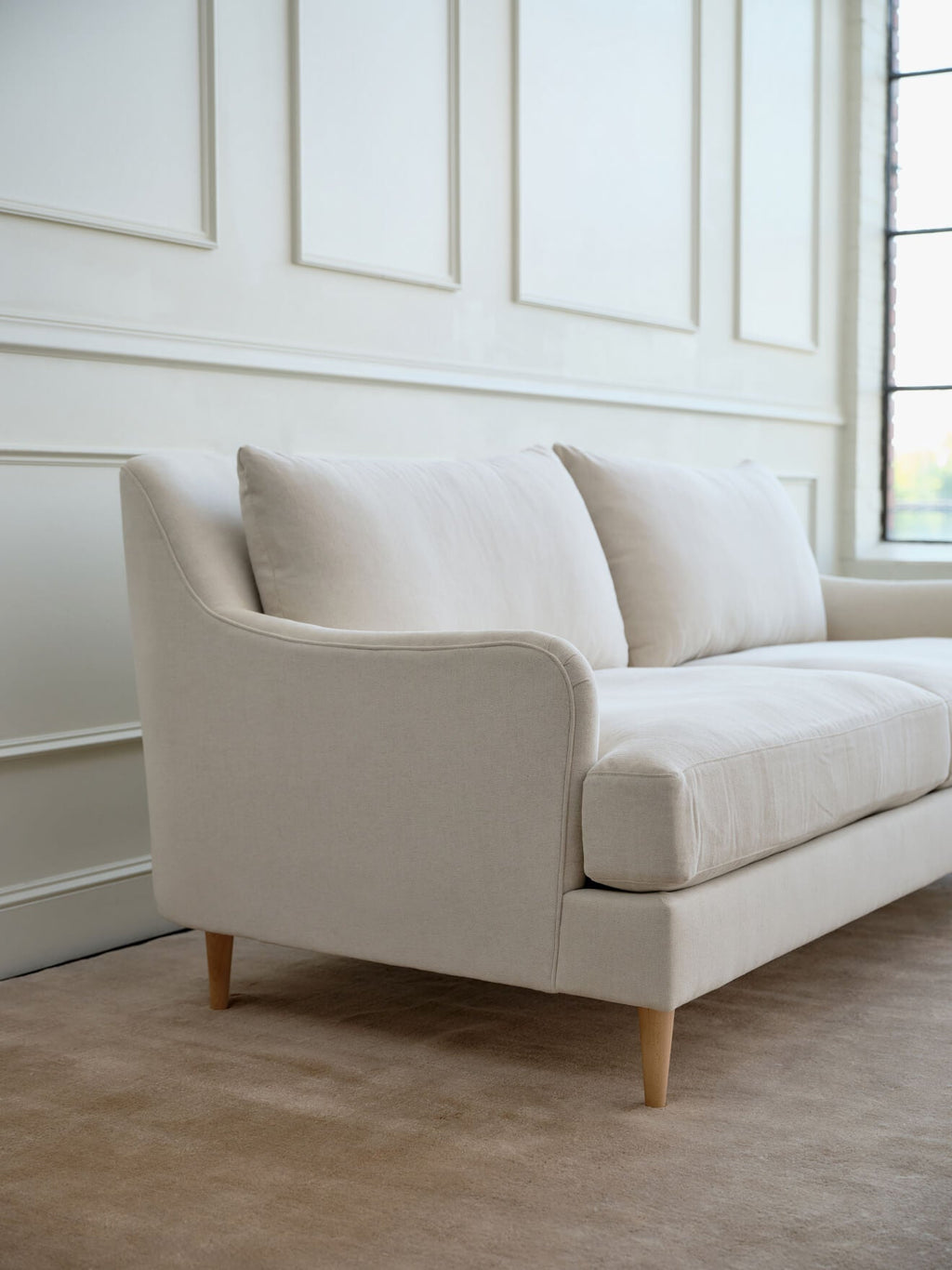 Kaydan Sofa in Natural Latex
