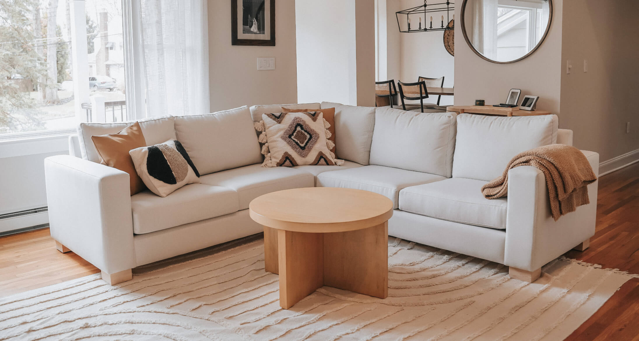 Rio Plush Corner Sectional in Natural Latex