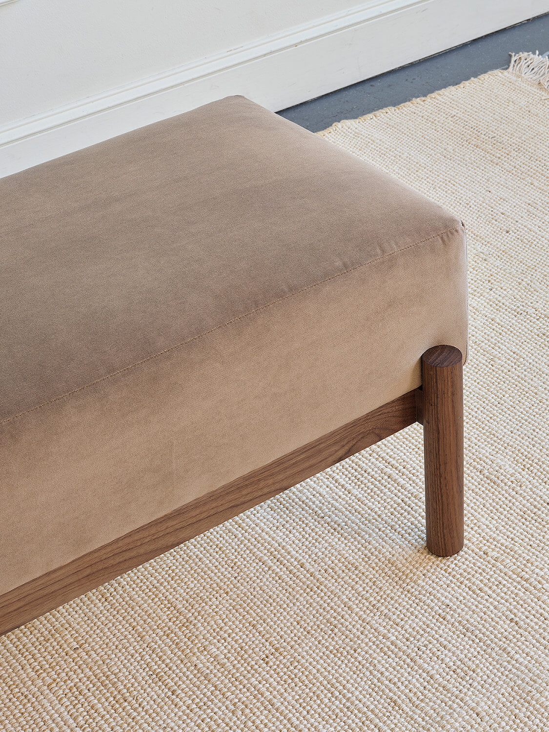 Paloma Bench in Natural Latex