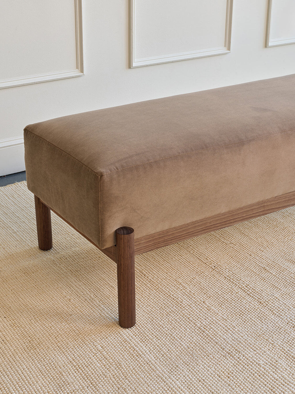 Paloma Bench in Natural Latex